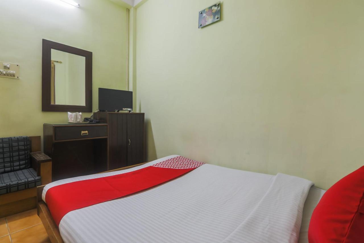 Oyo Hotel Grand City Tezpur Екстериор снимка